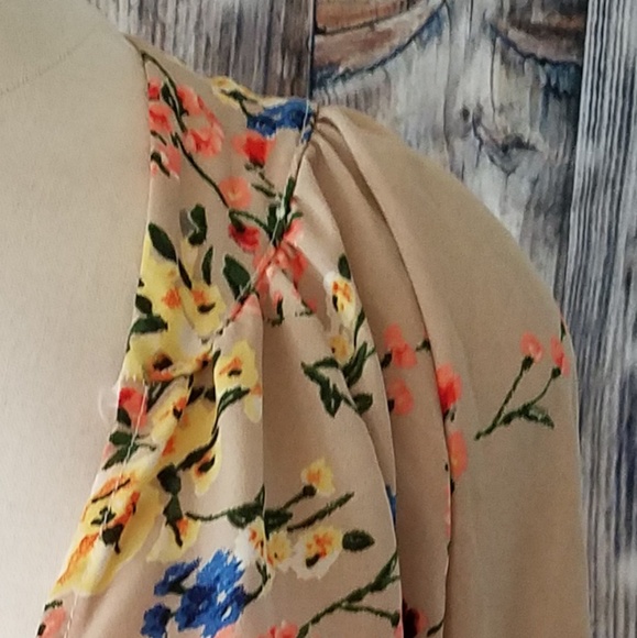 Floral kimono - Picture 4 of 4